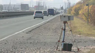 Она просто стоит: сколько «зарабатывает» камера на рязанских дорогах