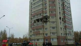 В Татарстане в жилом доме произошел мощный взрыв