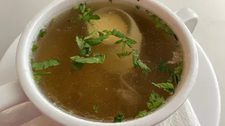 Ученые назвали опасным для здоровья суп: его готовят почти в каждой семье