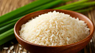 Одно простое правило варки риса — и он всегда рассыпчатый, как у повара с мишленовской звездой