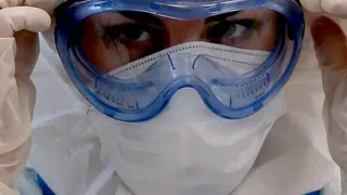 Брянских медиков хотят перепрофилировать в ковид-врачей