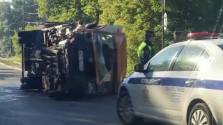 Снова Газель: на Ситниковской в Рязани перевернулся грузовик