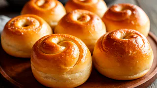 Взбиваем кефир и майонез — и через 15 минут гора вкуснятины к чаю готова: домашние уплетают, только за ушками трещит