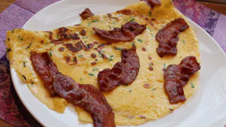 Любимый завтрак, угрожающий здоровью: как один продукт может быть опаснее сигареты при ежедневном употреблении