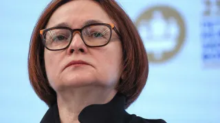 Даже Эльвира Набиуллина ничего не знает. Россияне ждут нового решения по ключевой ставке