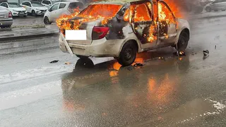 В Нижнекамске при возгорании автомобиля пострадал водитель