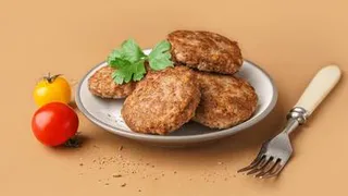 Названы пять распространенных ошибок в приготовлении котлет