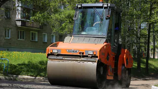 У рязанских дорожников украли детали от асфальтоукладчика