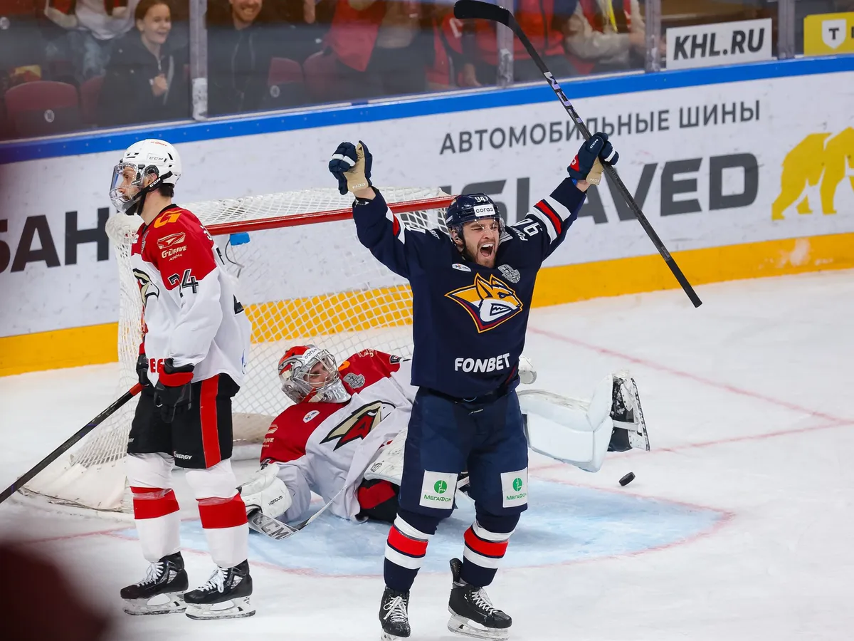 «Металлург» сохранил шансы: драматичная победа над «Авангардом» в пятом матче плей-офф