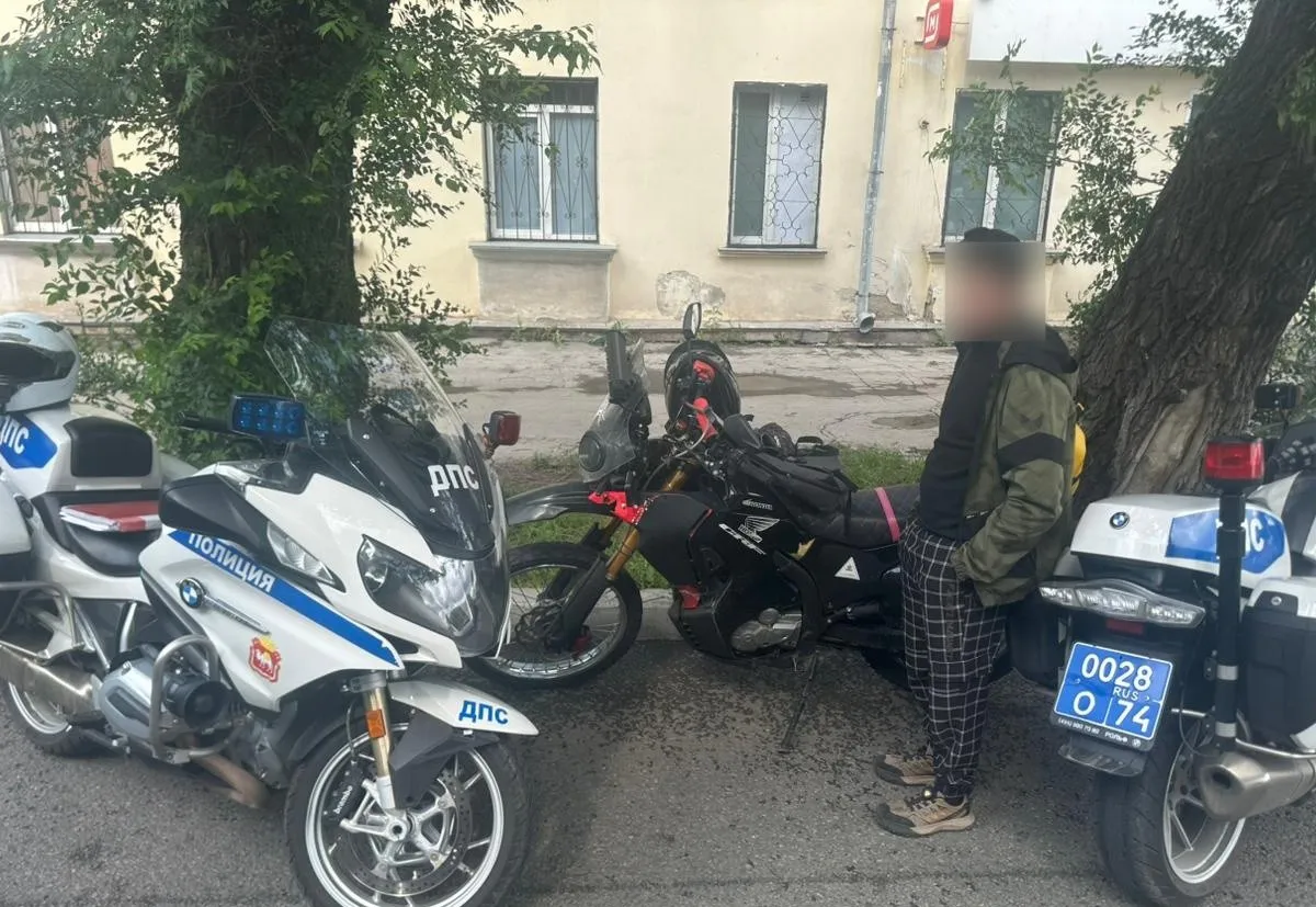 Молодой магнитогорец лишился мотоцикла за езду без прав  