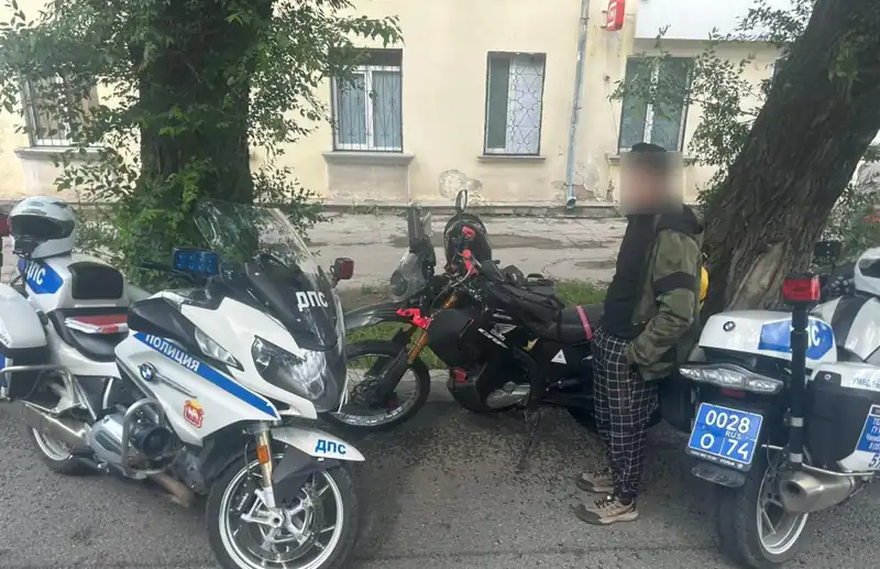 Молодой магнитогорец лишился мотоцикла за езду без прав