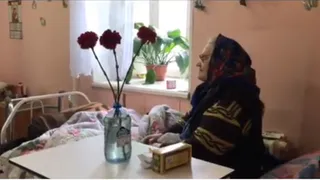 Лиза Арзамасова: Наш фонд сейчас собирает средства на новые кровати для михайловских бабушек и дедушек