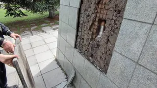 В Покрове извлекли капсулу с прахом из братской могилы фронтовиков