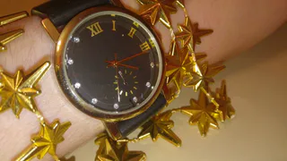 У рязанки в солярии украли часы за 100 тысяч рублей