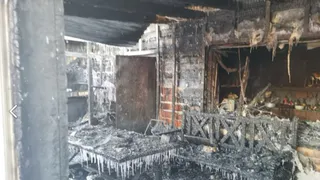 "Горячее" воскресенье пожарных Коми: в шести районах потушили квартиру, дома, баню и гараж