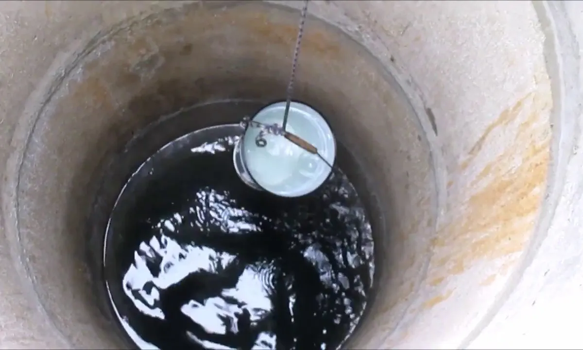 Жители поселка Строителей предлагают установить водопроводную трубу