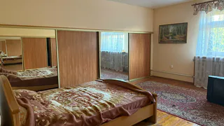 Россияне массово отказываются от кроватей — новая привычка экономит десятки тысяч и меняет сон