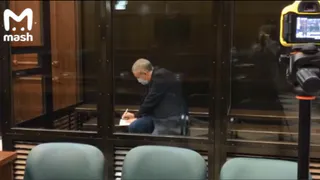 История продолжается: суд отложил процесс по апелляции Ефремова до 22 октября