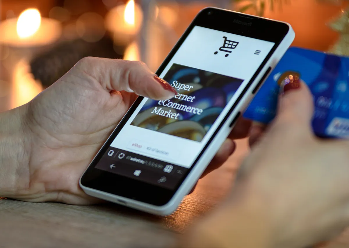 "Теперь будет запрещено": уже с 1 ноября всех, кто заказывает на Wildberries и Ozon ждет сюрприз