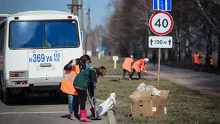 Нижнекамцы вышли на уборку города