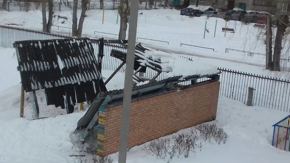 В нижнекамском детском саду "Вишенка" признаны опасными 11 веранд