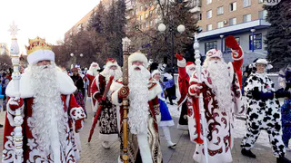 С 9 декабря в Пензе стартует новогодняя кампании с шествием Дедов Морозов