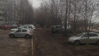Видишь благоустройство? А оно есть: рязанец жалуется на безобразный вид двора после ремонтных работ