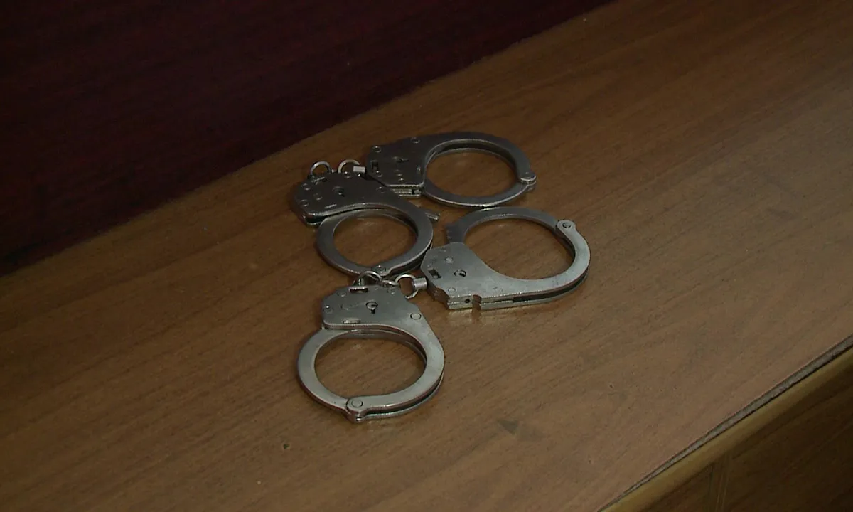 В Кузнецке 72-летнюю женщину обокрал незнакомец