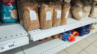 В соседних странах строго запрещено, а мы едим и детей кормим: какая крупа опасна для здоровья