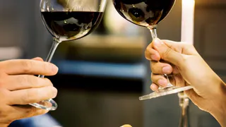 В субботу временно ограничат продажу алкоголя в магазинах