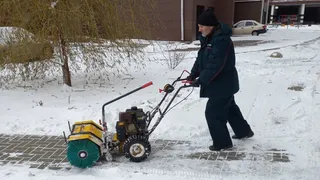 Главы районов Рязани будут контролировать уборку снега во дворах