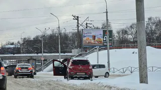 В центре Рязани в массовое ДТП попали три автомобиля