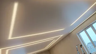 С 1 июня полностью будет запрещена установка натяжных потолков: их придется снять