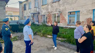 Жильцы развалившегося дома в чувашском селе просят расселения