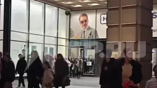 Посетителей ТЦ "Галерея" в Петербурге эвакуировали вечером 22 марта
