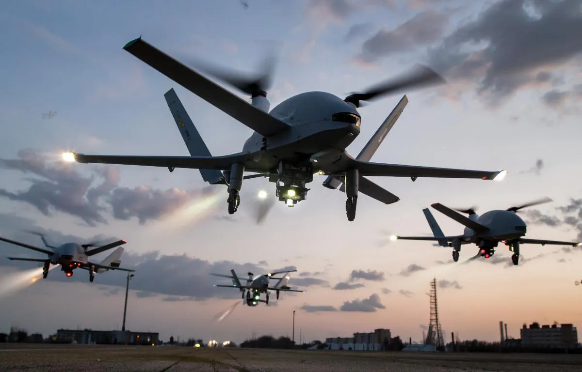 Снова атакуют: в Татарстане объявлен режим «Беспилотная опасность»