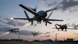 Снова атакуют: в Татарстане объявлен режим «Беспилотная опасность»