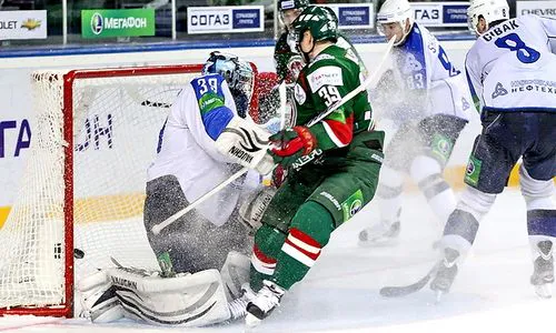 Не получилось: «Нефтехимик» с разгромным счетом проиграл казанскому «Ак Барсу»