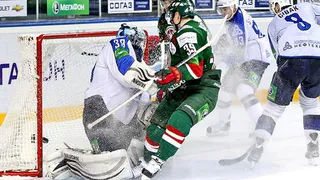 Не получилось: «Нефтехимик» с разгромным счетом проиграл казанскому «Ак Барсу»