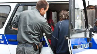 В Нижнекамске сотрудники ОВО задержали грабителей на месте преступления