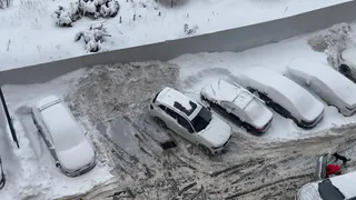 Хотел взять "Гранту", но нашел альтернативу гораздо лучше и дешевле - купил японца с 4х4 и не пожалел