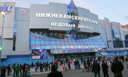 Нижнекамские болельщики хоккея просят автобус