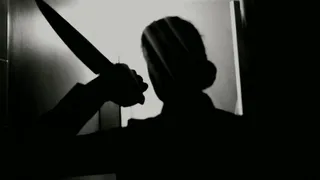 Жительница брянского райцентра устроила кровавое застолье на Радуницу