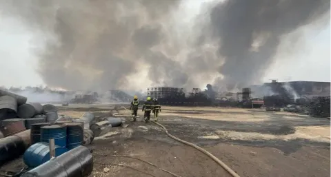 Во Владимире проверят состояние атмосферы после пожара на хранилище буровых смесей