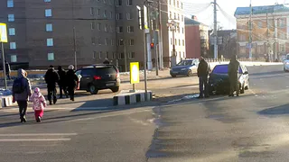 На Первомайском проспекте столкнулись ВАЗ-2114 и Geely MK