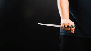 В Гусь-Хрустальном районе женщина во время ссоры ударила сожителя ножом в сердце