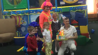 Как отметить детский день рождения: нескучные идеи от игрового центра "Золотой Ключик"