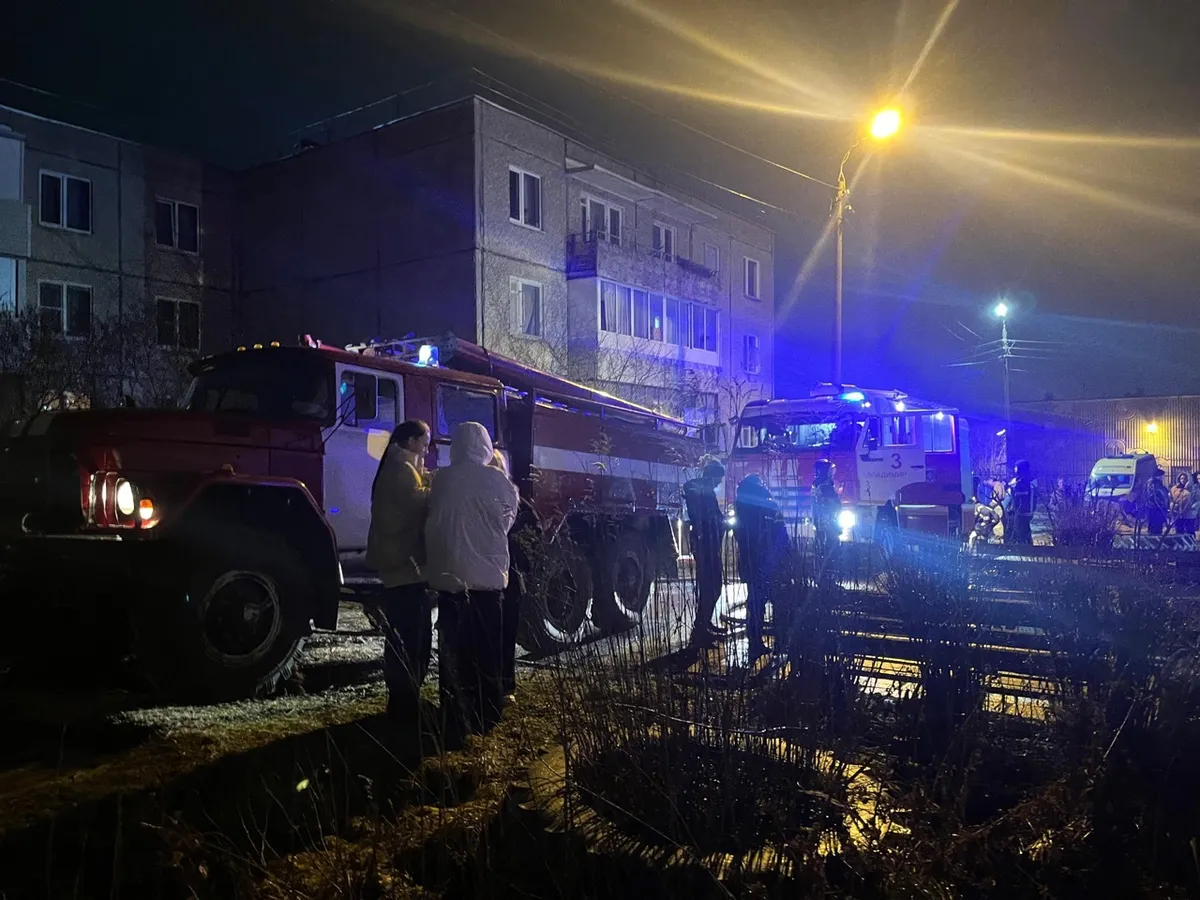 Пожар в Суздальском районе: спасены жильцы дома, но избежать жертв не удалось