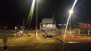 Мотоциклист без прав влетел в препятствие на переезде в Сыктывкаре