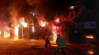 В эту ночь случился пожар в автосервисе города Карабаново